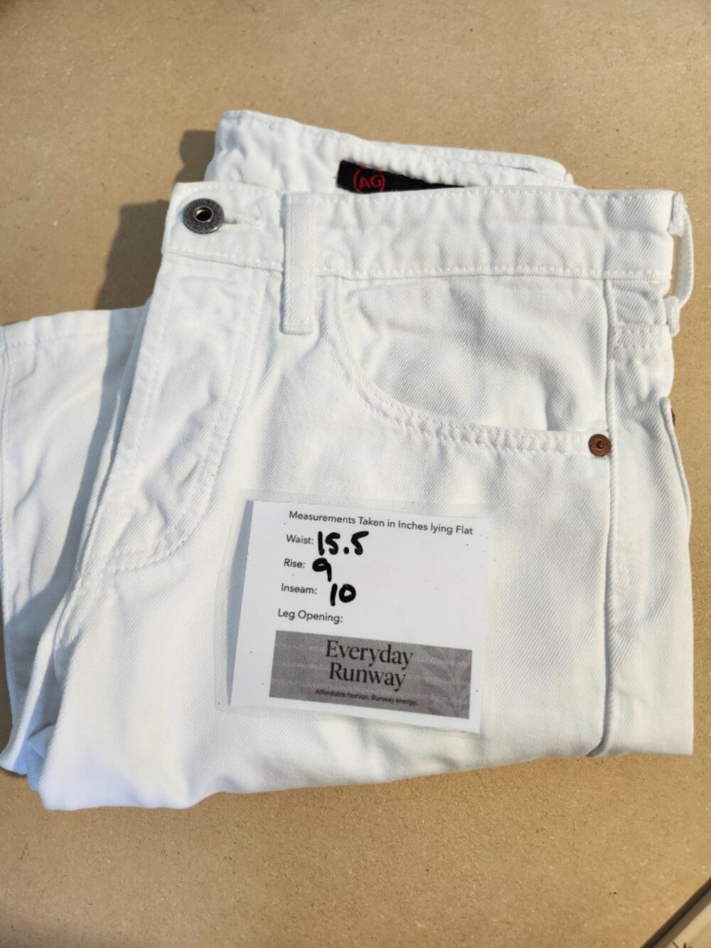 AG Adriano Goldschmied White Boyfriend Bermuda Shorts size 28 - Picture 11 of 11